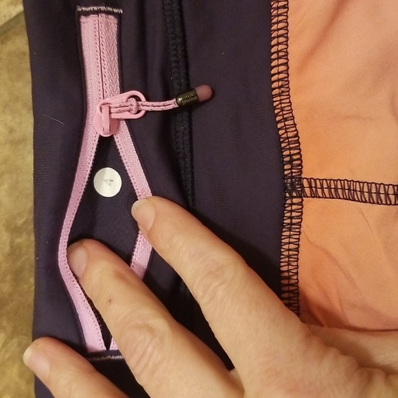 Lululemon groovy run beachscape shorts sz 4 rare - Picture 4 of 4